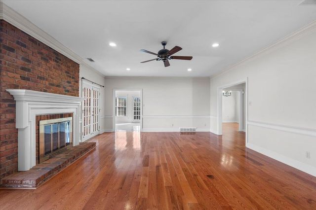 9168 SYCAMORE CREEK CV, Germantown, TN 38139