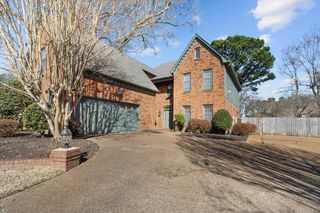 9168 SYCAMORE CREEK CV, Germantown, TN 38139