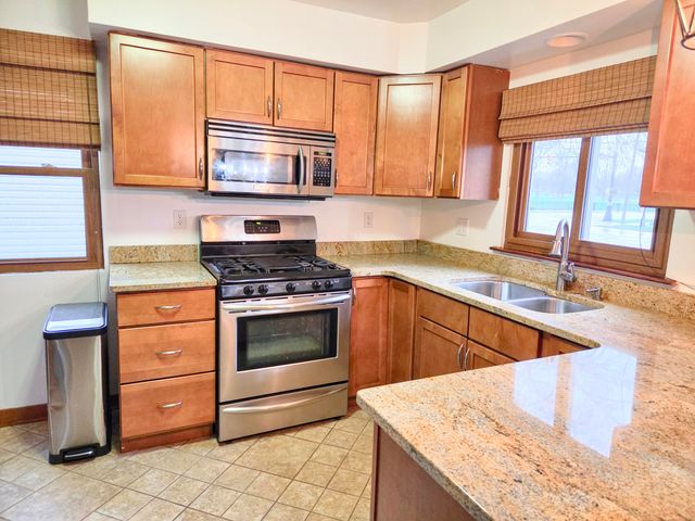 707 N Broad Street, Griffith, IN 46319