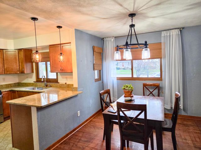 707 N Broad Street, Griffith, IN 46319