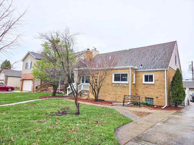 707 N Broad Street, Griffith, IN 46319