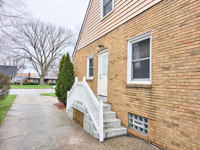 707 N Broad Street, Griffith, IN 46319