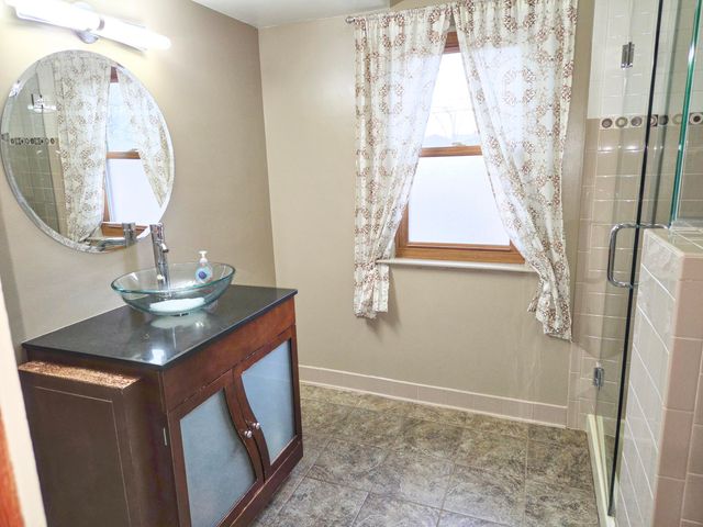 707 N Broad Street, Griffith, IN 46319