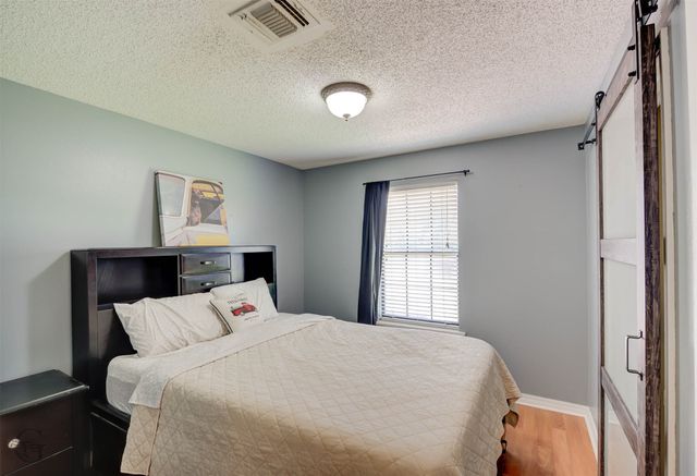 5607 James Scott Circle, Bossier City, LA 71112