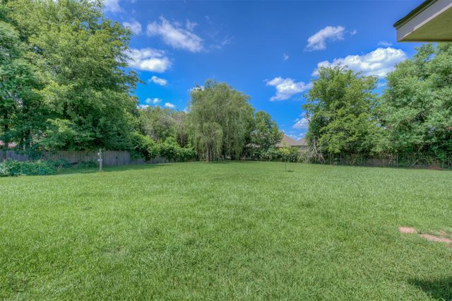 5607 James Scott Circle, Bossier City, LA 71112