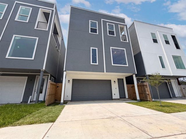 4704 Ward Street, Houston, TX 77021