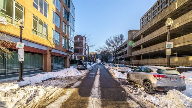 99 E Brookline St 2, Boston, MA 02118