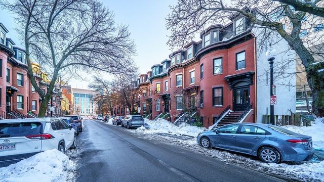 99 E Brookline St 2, Boston, MA 02118