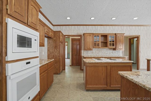 1908 S Palm Avenue, Broken Arrow, OK 74012