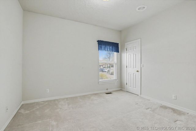 1908 S Palm Avenue, Broken Arrow, OK 74012