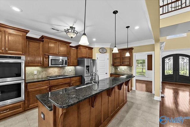 378 Natures Way SW, Huntsville, AL 35824