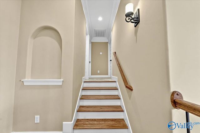 378 Natures Way SW, Huntsville, AL 35824