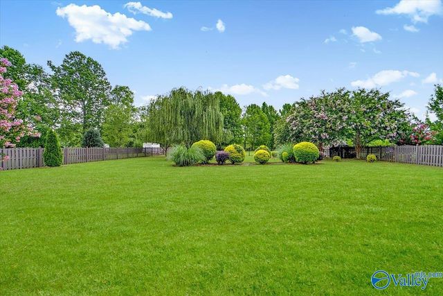 378 Natures Way SW, Huntsville, AL 35824