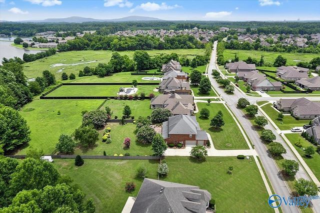 378 Natures Way SW, Huntsville, AL 35824