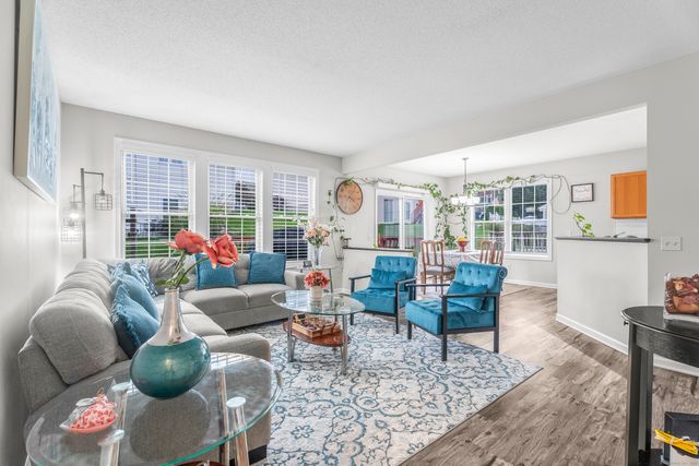 29 Primrose Lane 29, Suffield, CT 06078