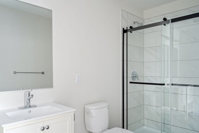 317 Belgrade Ave 207, Boston, MA 02131