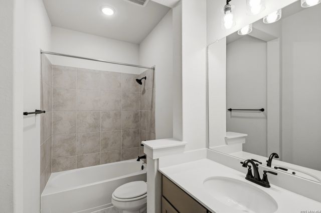 535 Caliban, Cibolo, TX 78108