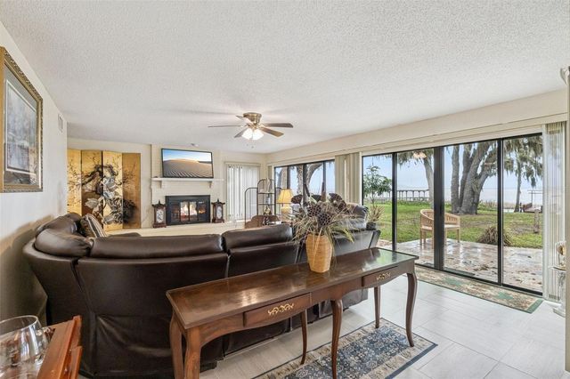 35312 W GRIFFIN DRIVE, Fruitland Park, FL 34731