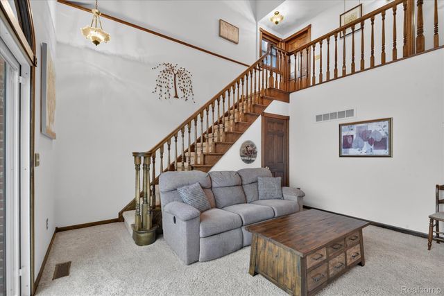 24011 Heritage Drive, Woodhaven, MI 48183
