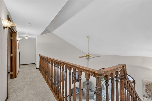 24011 Heritage Drive, Woodhaven, MI 48183