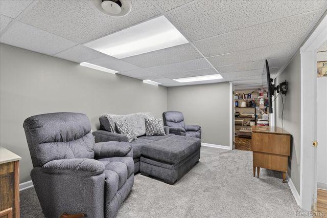 24011 Heritage Drive, Woodhaven, MI 48183
