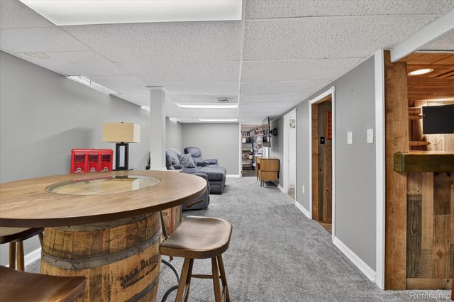 24011 Heritage Drive, Woodhaven, MI 48183