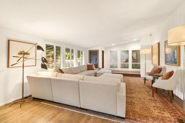 5910 River Glen Court, Carmichael, CA 95608