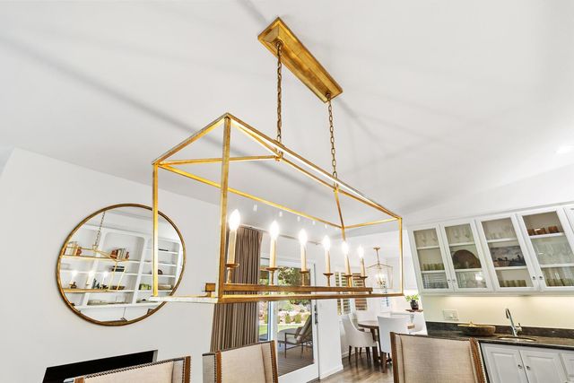 5910 River Glen Court, Carmichael, CA 95608