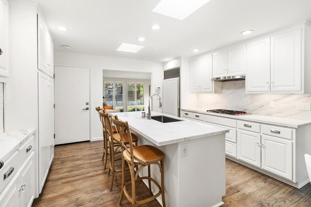 5910 River Glen Court, Carmichael, CA 95608