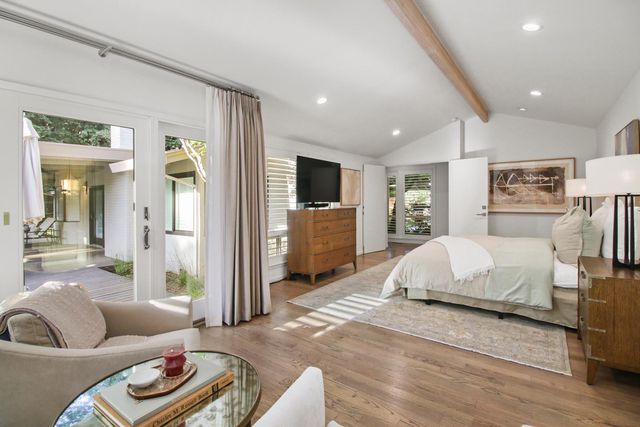 5910 River Glen Court, Carmichael, CA 95608