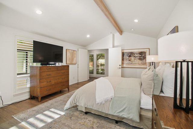 5910 River Glen Court, Carmichael, CA 95608