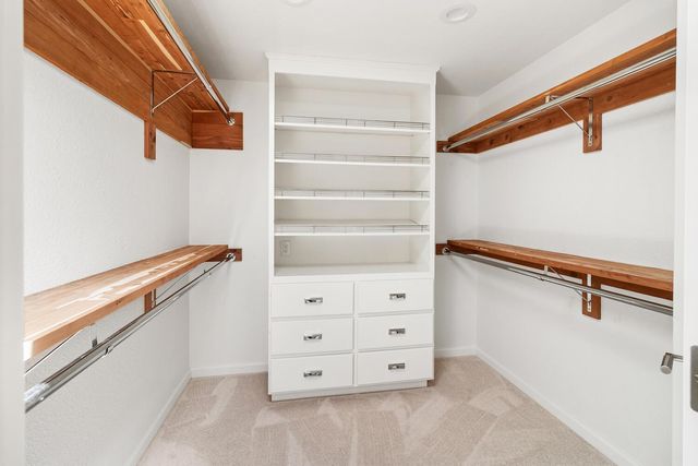 5910 River Glen Court, Carmichael, CA 95608