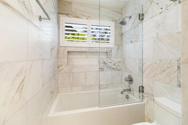 5910 River Glen Court, Carmichael, CA 95608