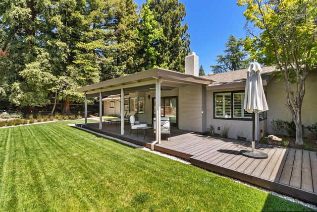 5910 River Glen Court, Carmichael, CA 95608