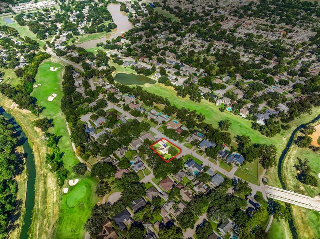 2902 Blue Lakes Lane, Missouri City, TX 77459