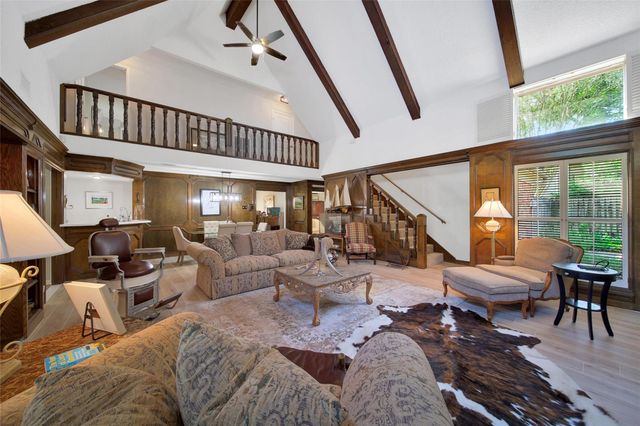 2902 Blue Lakes Lane, Missouri City, TX 77459