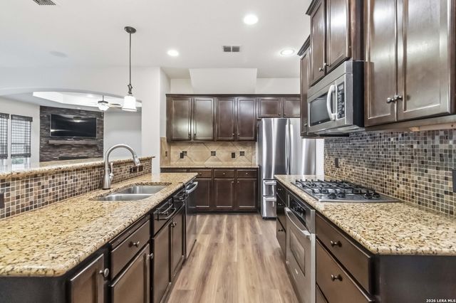 2107 Pecan Haven, New Braunfels, TX 78130