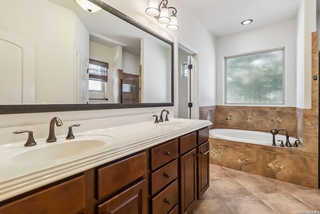 2107 Pecan Haven, New Braunfels, TX 78130