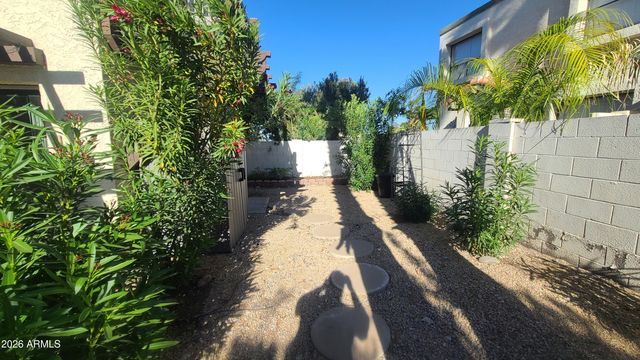 8645 S 51ST Street 1, Phoenix, AZ 85044