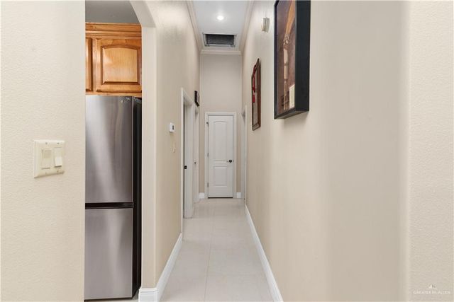 2401 W Rhin Drive, Edinburg, TX 78539