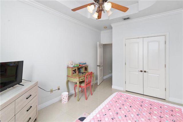2401 W Rhin Drive, Edinburg, TX 78539