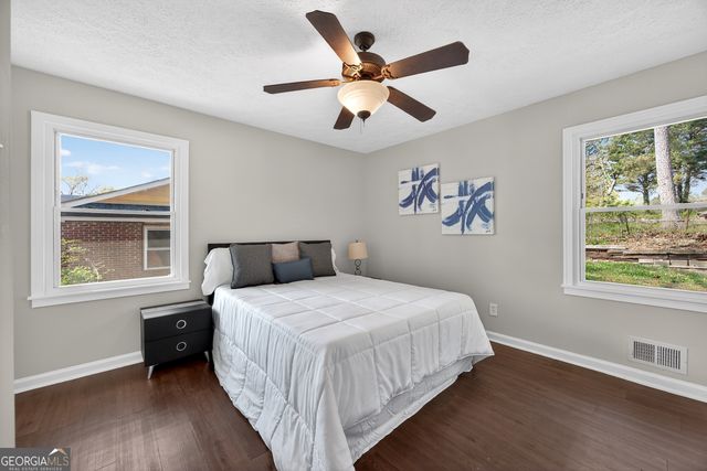 2064 Gober Avenue SE, Smyrna, GA 30080