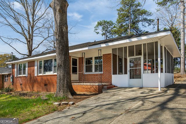 2064 Gober Avenue SE, Smyrna, GA 30080