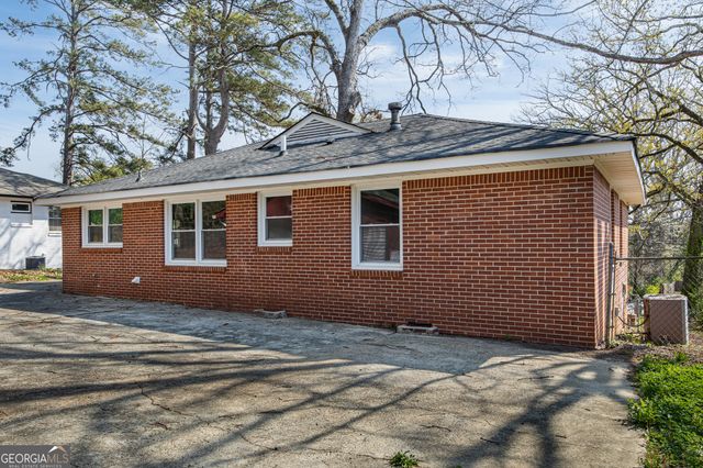 2064 Gober Avenue SE, Smyrna, GA 30080