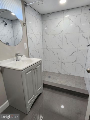 27 WEYBURNE RD, Hamilton, NJ 08690