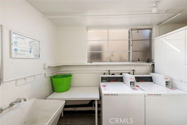 222 Granada Avenue, Long Beach, CA 90803