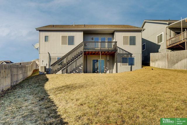 8557 King Street, Omaha, NE 68122