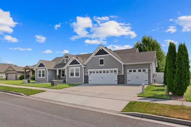 19202 E 11th Ave, Greenacres, WA 99016