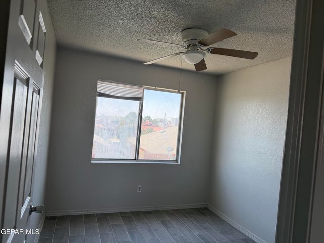 1525 Pullman Drive 16, El Paso, TX 79936