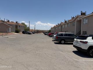 1525 Pullman Drive 16, El Paso, TX 79936